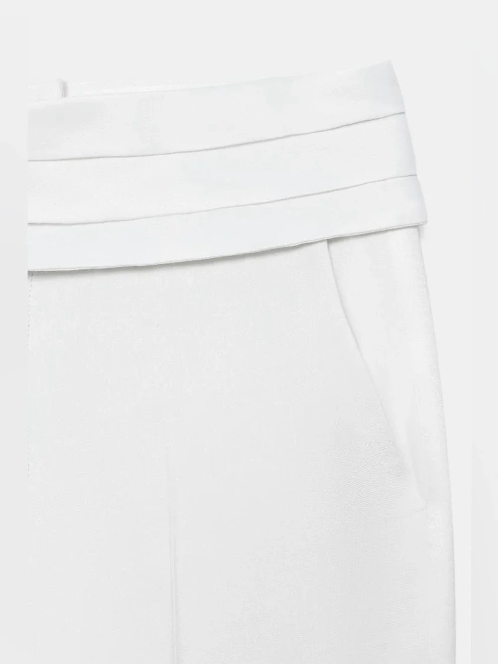 NWT. Zara ZW Collection White Linen Blend Mid-Rise Culottes. Size M, L.